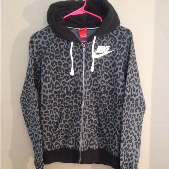 leopard nike outfits